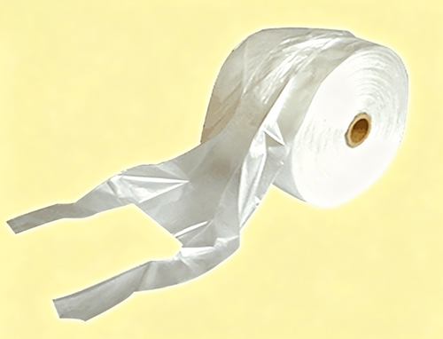C-FOLD T-shirt bags on roll